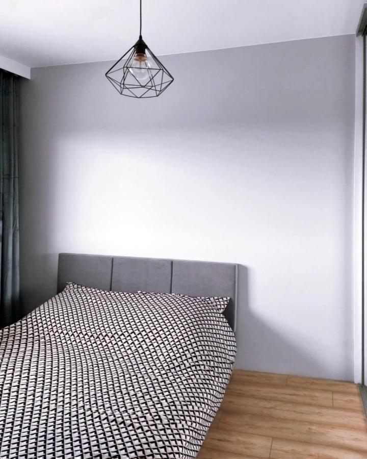 Elegant 1-Bedroom Flat With Balcony Near Wroclaw Exterior photo